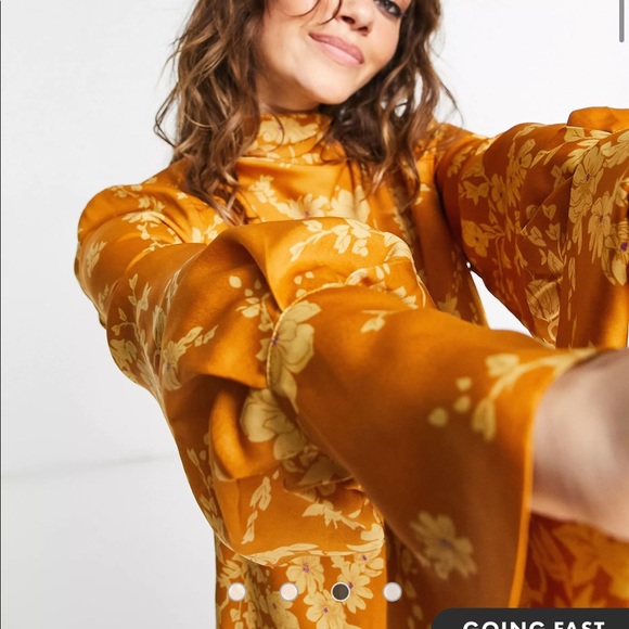 SOLD Free People Aries Long Sleeve Backless Printed Mini Dress - Picture 2 of 6